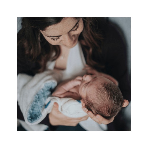 Cuidado del Bebe Amamantado (Babycare for the Breastfed Baby)