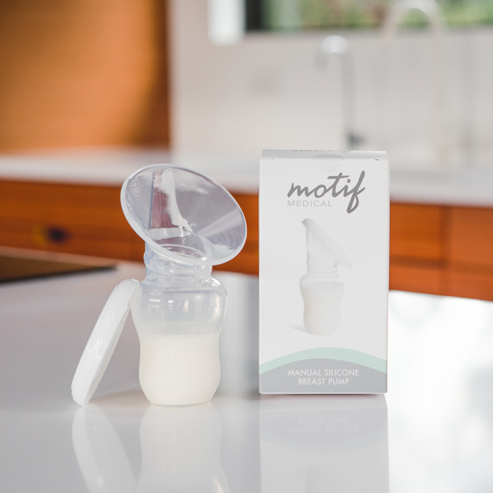 Motif Manual Silicone Breast Pump