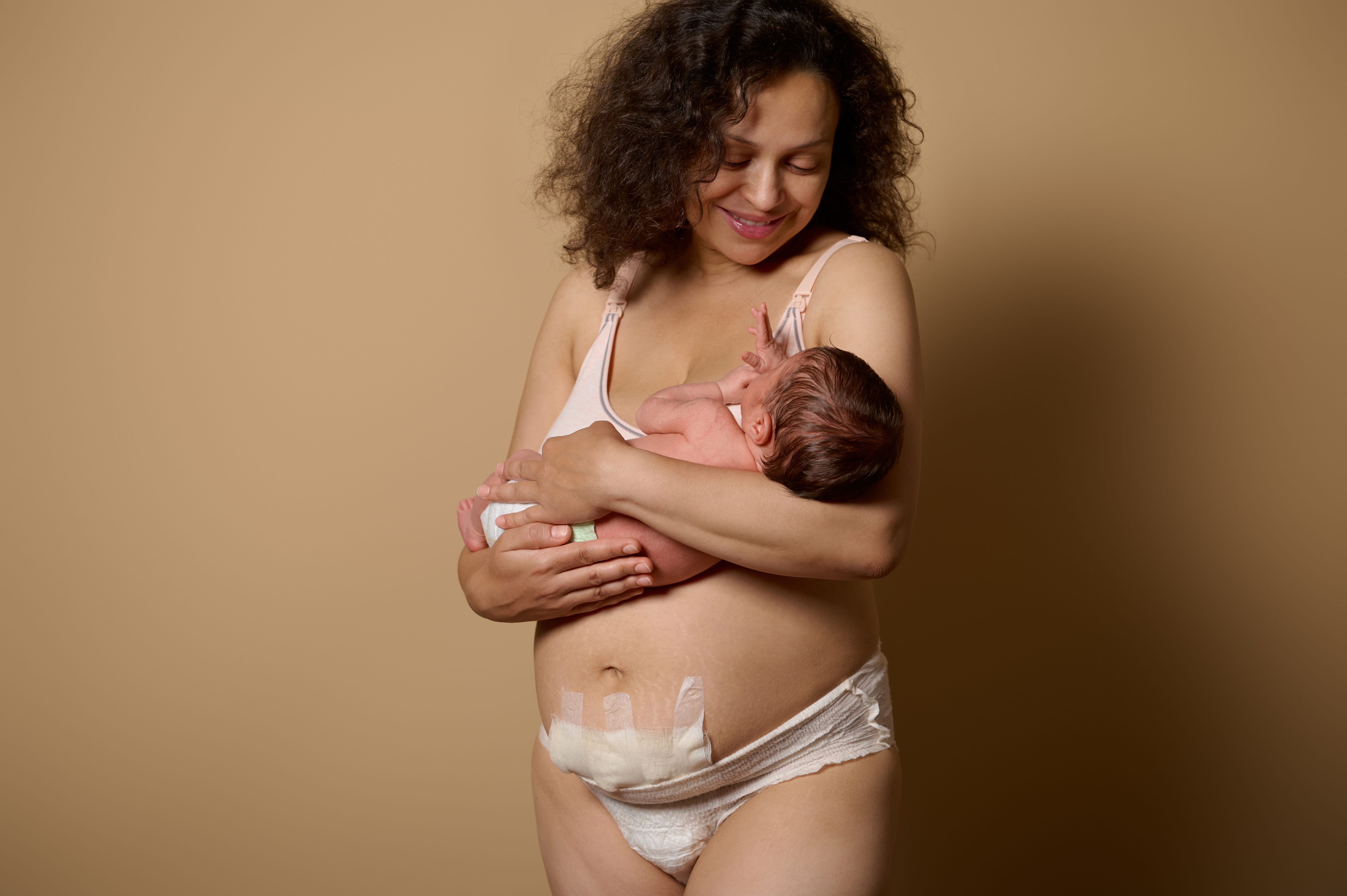 Medical Benefits of C-Section Bandages | Aeroflow Breastpumps Medical Benefits of C-Section Bandages | Aeroflow Breastpumps